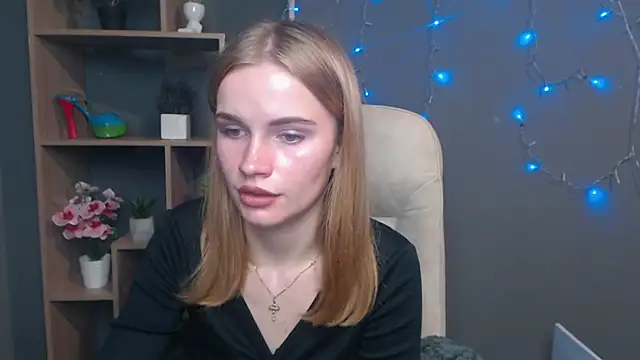 Snapshot of MargaritaKiss chatting on 11-06-25, 07:04 MargaritaKiss online show from 11-06-25, 07:04