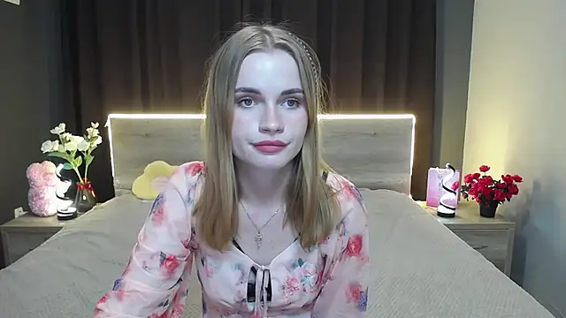 Snapshot of MargaritaKiss chatting on 11-24-25, 07:46 MargaritaKiss online show from 11-24-25, 07:46