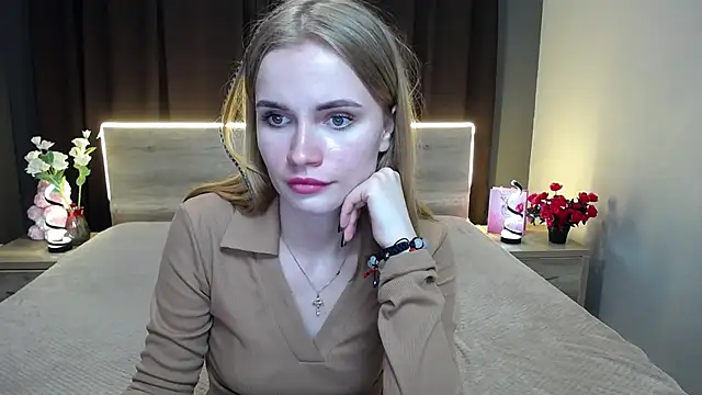 Snapshot of MargaritaKiss chatting on 11-29-25, 08:23 MargaritaKiss online show from 11-29-25, 08:23