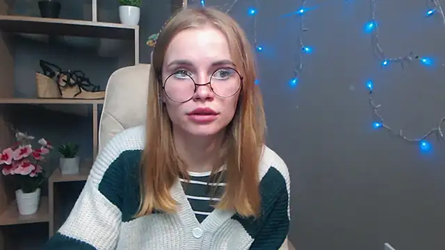 Snapshot of MargaritaKiss chatting on 12-01-25, 07:41 MargaritaKiss online show from 12-01-25, 07:41