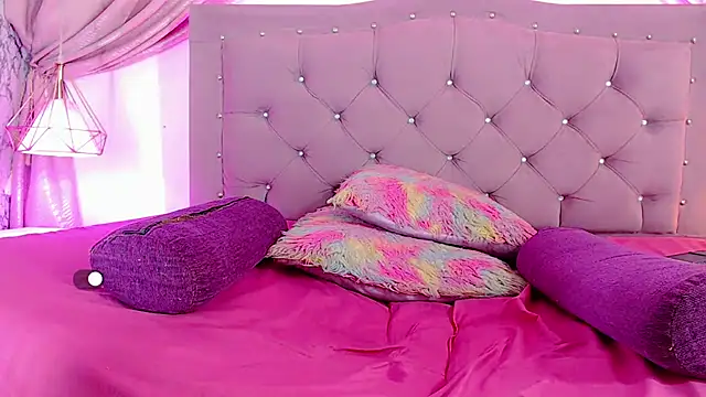 Snapshot of SexyJuliii21 chatting on 01-27-25, 05:47 SexyJuliii21 online show from 01-27-25, 05:47