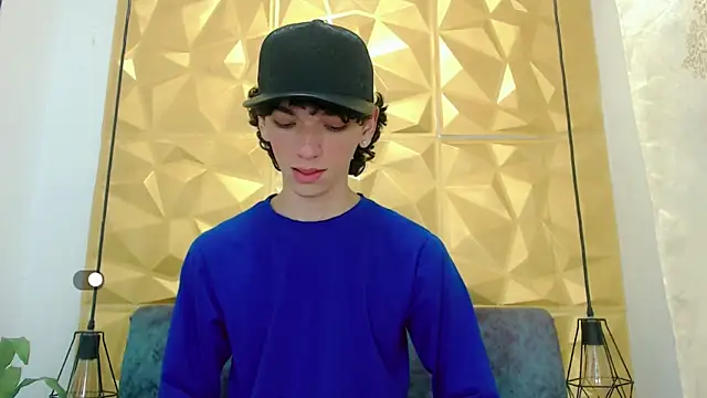 SexyJuliii21 online show from 03-04-25, 11:32