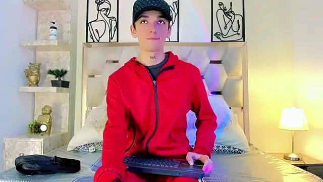 Snapshot of SexyJuliii21 chatting on 10-02-25, 08:38 SexyJuliii21 online show from 10-02-25, 08:38