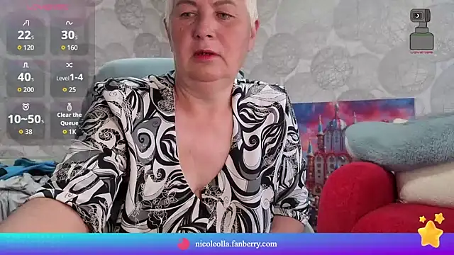 NicoleOlla online show from 05-13-26, 02:20