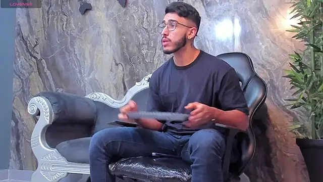 Liam Kleiin online show from 02-03-25, 11:42