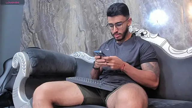 Liam Kleiin online show from 02-21-25, 11:44