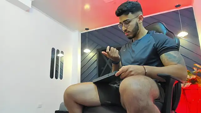 Liam Kleiin online show from 10-07-25, 11:18