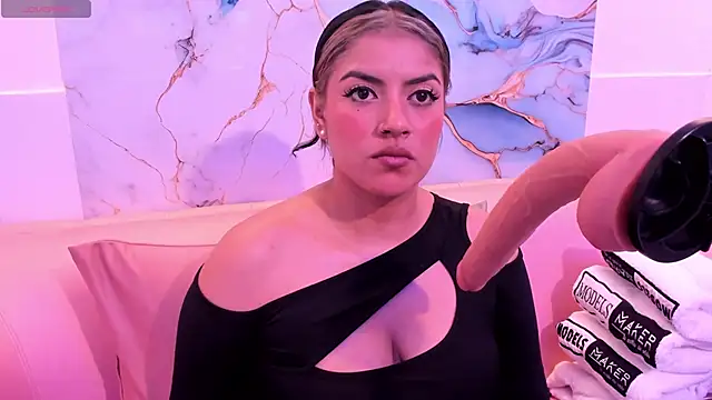 taylor cupper online show from 09-18-25, 03:52