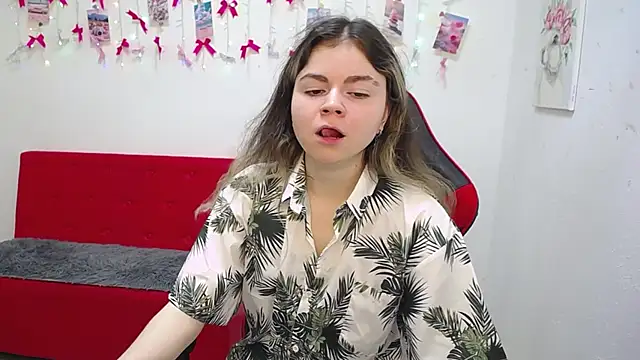 TinaRedly online show from 05-19-26, 05:30