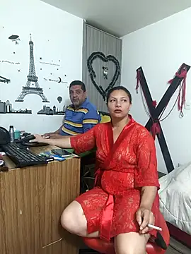 hotandfierylatinos2023 online show from 09-30-25, 09:36