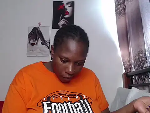 Whimsicalwillow online show from 10-30-25, 11:11