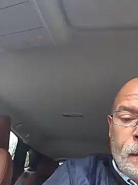 bottomhairy online show from 12-23-25, 08:23