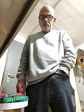 bottomhairy online show from 03-01-26, 03:47