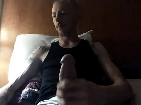 elmerfuddin87 online show from 10-07-25, 09:45