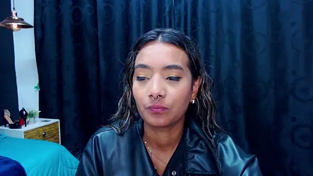 megan collins96 online show from 02-27-25, 05:47