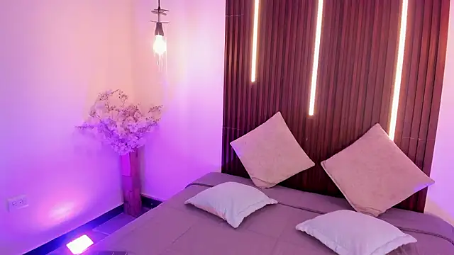 ArianaBaker online show from 03-05-26, 01:51