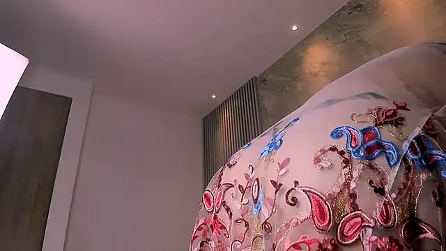 lola  sweetx online show from 02-07-25, 09:58