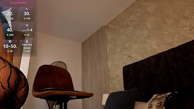 lola  sweetx online show from 04-04-26, 11:08