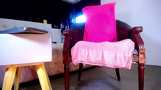 Snapshot of bellatrixx_69 chatting on 09-09-25, 11:32 bellatrixx 69 online show from 09-09-25, 11:32