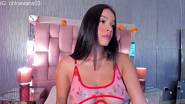 Chloe evans   online show from 11-06-25, 11:55