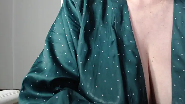 missdaniels online show from 09-26-25, 03:10