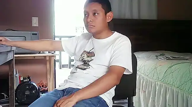 Snapshot of LEDRIX chatting on 01-30-25, 11:45 LEDRIX online show from 01-30-25, 11:45