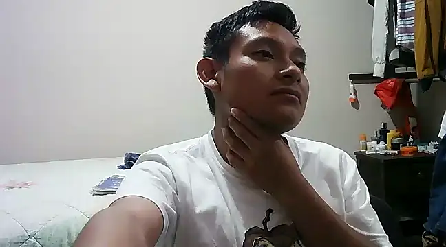 Snapshot of LEDRIX chatting on 01-31-25, 04:47 LEDRIX online show from 01-31-25, 04:47