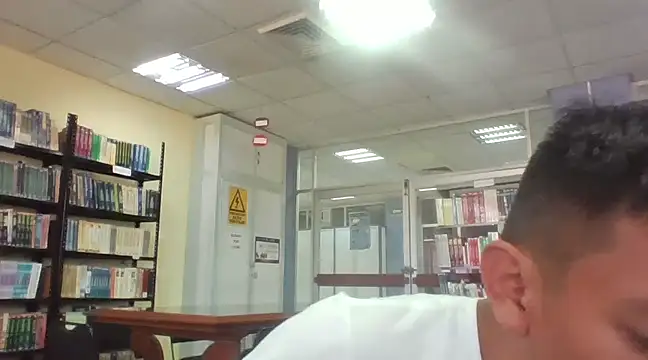 Snapshot of LEDRIX chatting on 03-19-25, 06:44 LEDRIX online show from 03-19-25, 06:44