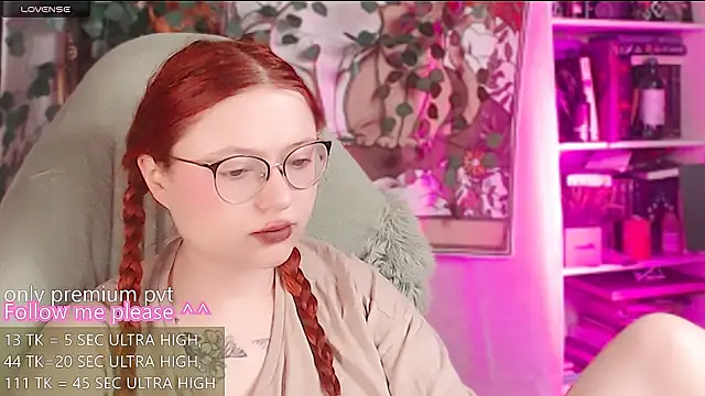 me  hanna online show from 06-18-26, 02:23