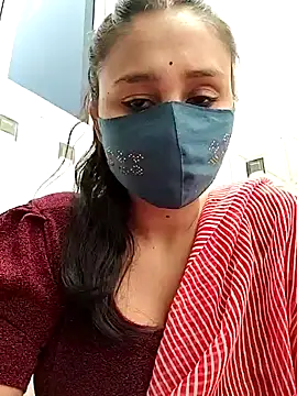 Snapshot of Archna-ji chatting on 12-07-24, 05:26 Archna-ji online show from 12-07-24, 05:26