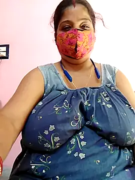 Snapshot of Kayra_34 chatting on 10-28-25, 06:28 Kayra 34 online show from 10-28-25, 06:28