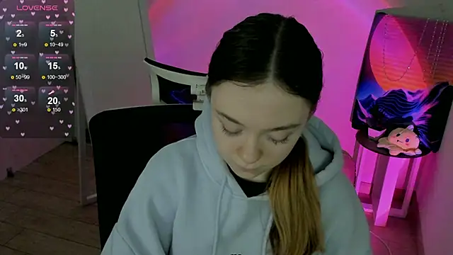 Florence meow online show from 02-21-25, 09:56