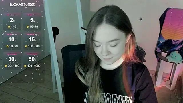 Florence meow online show from 09-17-25, 06:37