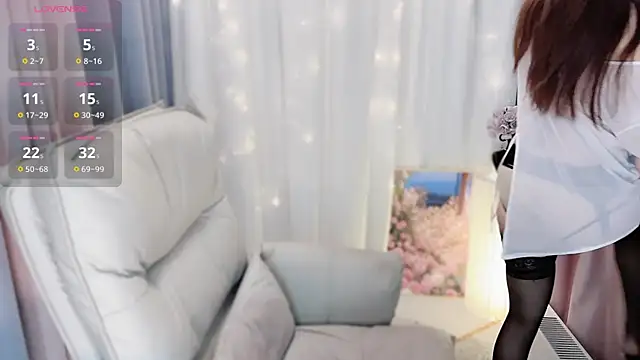 Snapshot of Liiniie-Lovers chatting on 02-24-25, 11:52 Liiniie-Lovers online show from 02-24-25, 11:52