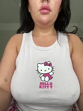 Snapshot of magical_mia chatting on 06-01-26, 08:16 magical mia online show from 06-01-26, 08:16