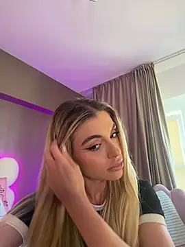 HaileyMadow online show from 06-11-26, 06:44