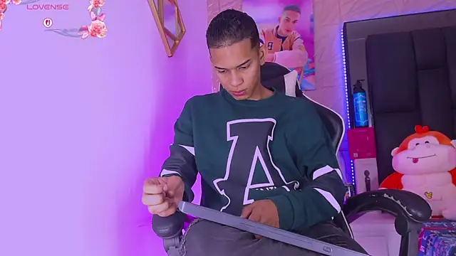 dilan alfonzo online show from 03-12-26, 04:29