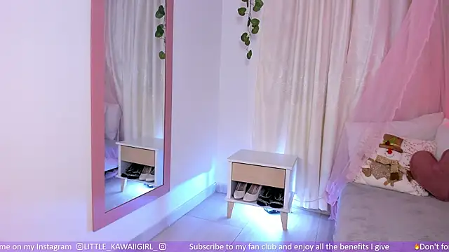 Snapshot of little_kawaiigirl_ chatting on 12-04-24, 07:17 little kawaiigirl online show from 12-04-24, 07:17