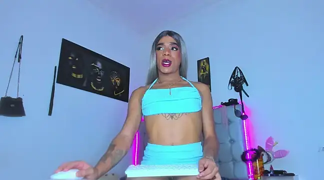 Kendall Hotsexy x online show from 12-03-24, 07:22