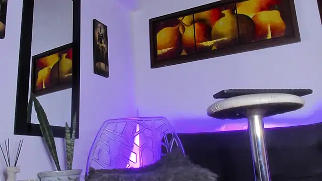 Kendall Hotsexy x online show from 06-26-26, 10:58