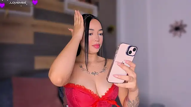 AnthonellaSweet online show from 12-18-25, 11:49