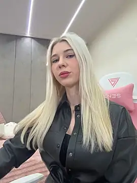 Yanna miana online show from 10-16-25, 06:25