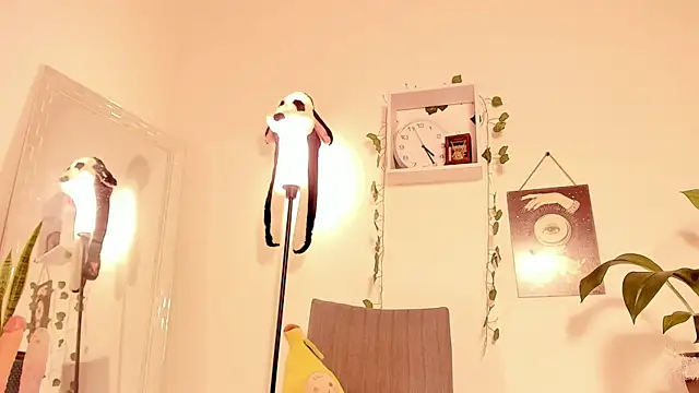 Snapshot of GenesisWhite chatting on 01-26-25, 09:29 GenesisWhite online show from 01-26-25, 09:29