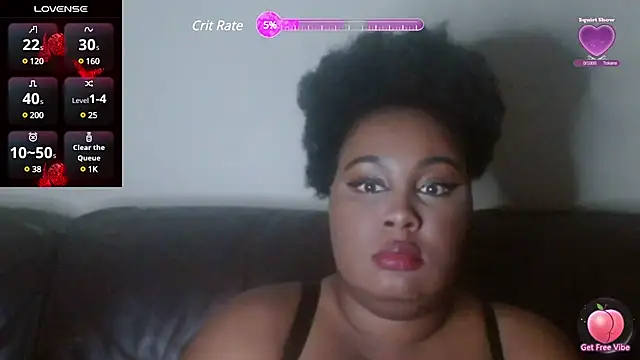Snapshot of VictoriaLuv22 chatting on 01-15-25, 03:33 VictoriaLuv22 online show from 01-15-25, 03:33