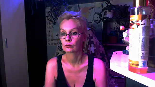 HelgaHimmell online show from 04-11-26, 10:47