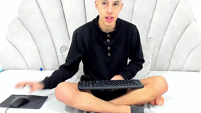 thiago19s online show from 04-17-26, 01:47