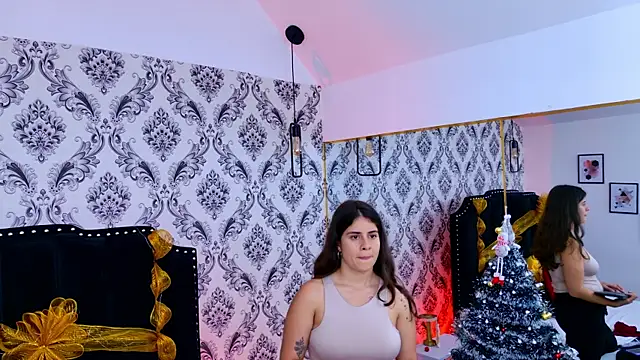 LexaDeRusso online show from 12-15-25, 07:51