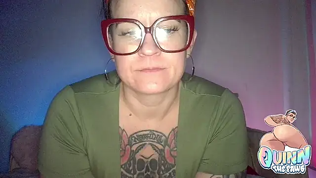 quinnmariexo online show from 11-12-25, 11:14