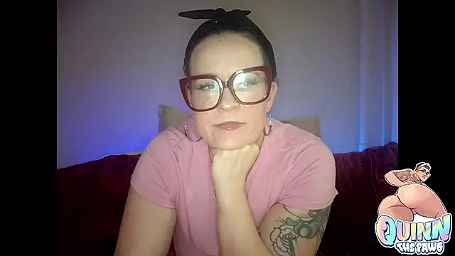 quinnmariexo online show from 11-19-25, 09:59