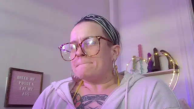 quinnmariexo online show from 03-07-26, 04:53